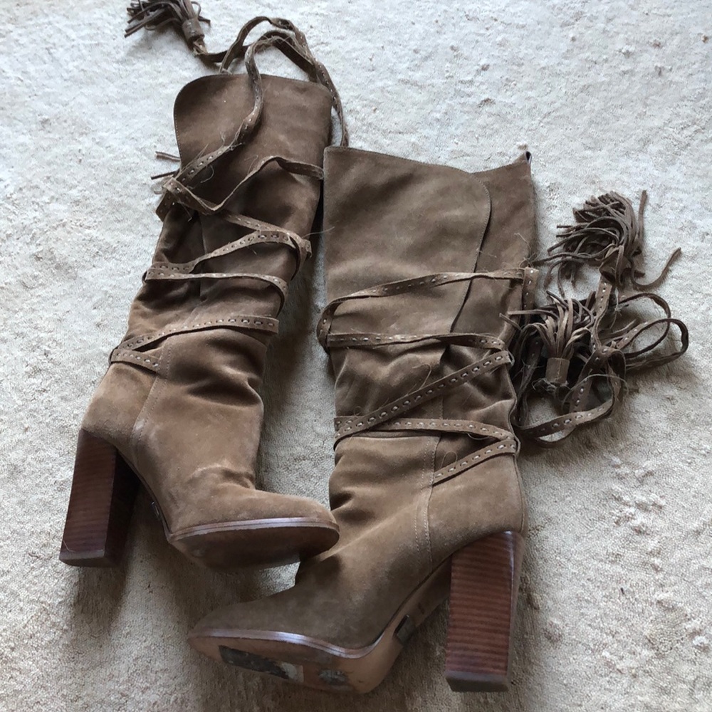 Michael Korrs  suede boots - Picture 7 of 7